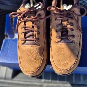 Rockport Men's  Eureka Walking Chocolate Nubuck 11.5 W   BOX DAMAGED